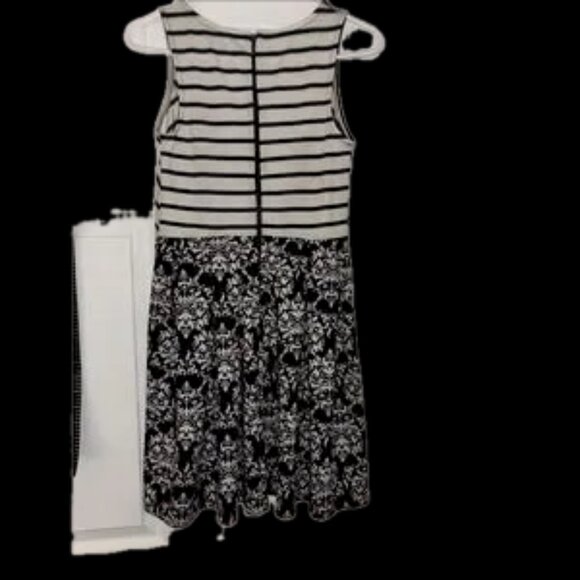 Xhilaration Striped and Patterned Sleeveless Dress - Picture 5 of 10